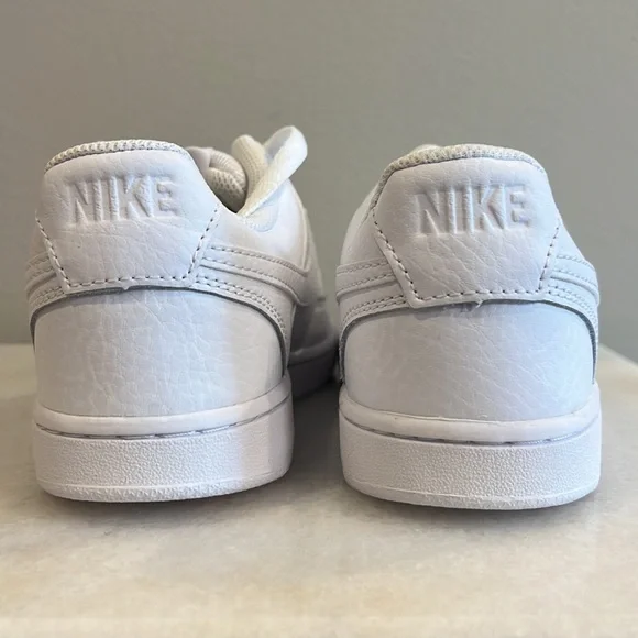 NWT Women’s Nike Court Vision Low - Picture 3 of 4